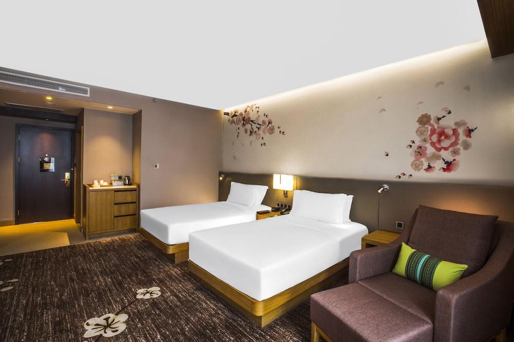 Hilton Garden Inn Guiyang Yunyan Exterior photo